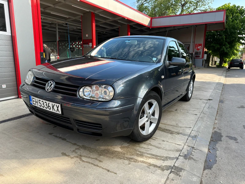 VW Golf, снимка 2 - Автомобили и джипове - 47422252