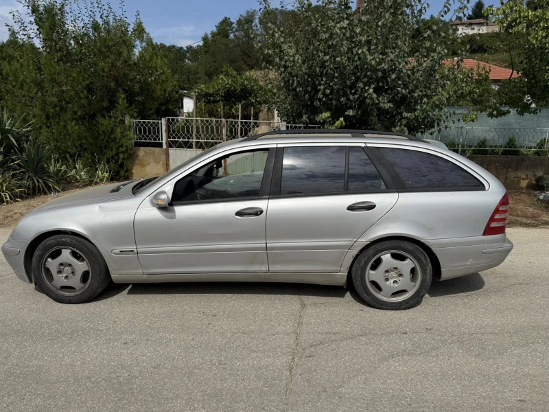 Mercedes-Benz C 220 2.2 140hp  , снимка 5 - Автомобили и джипове - 49379436