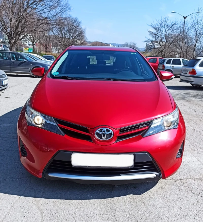 Toyota Auris 1.33, снимка 2 - Автомобили и джипове - 49527246