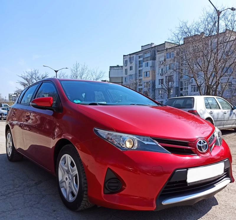 Toyota Auris 1.33, снимка 1 - Автомобили и джипове - 49527246