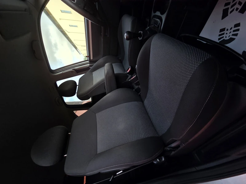 Opel Meriva Внос Швейцария, снимка 14 - Автомобили и джипове - 52654860