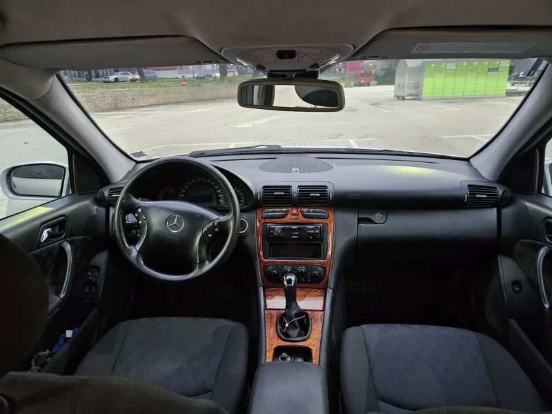 Mercedes-Benz C 200 Kompressor , снимка 8 - Автомобили и джипове - 52827560