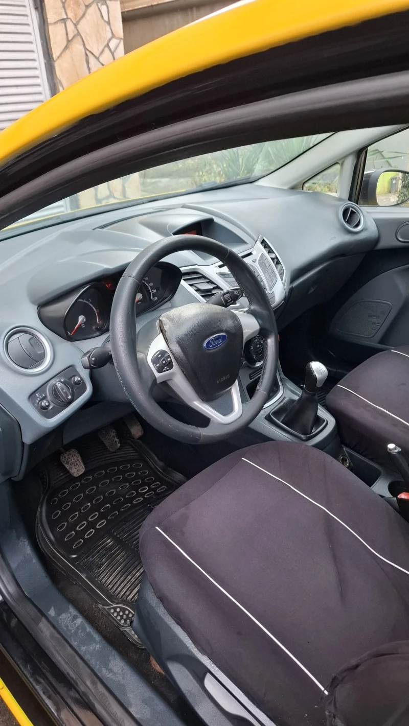 Ford Fiesta 1.25, снимка 6 - Автомобили и джипове - 53263794