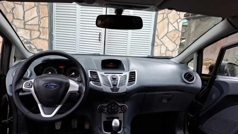 Ford Fiesta 1.25, снимка 7 - Автомобили и джипове - 53263794