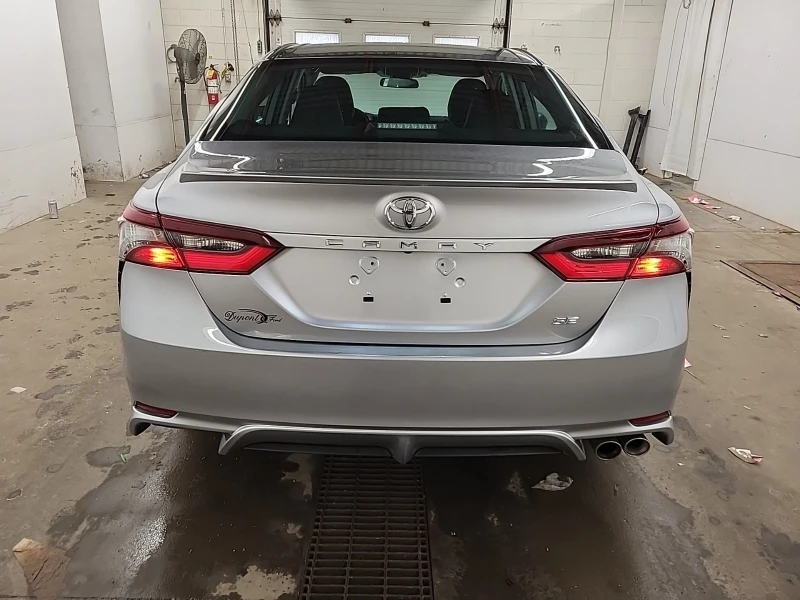 Toyota Camry * * CARFAX * * АВТО КРЕДИТ * * , снимка 5 - Автомобили и джипове - 53278117