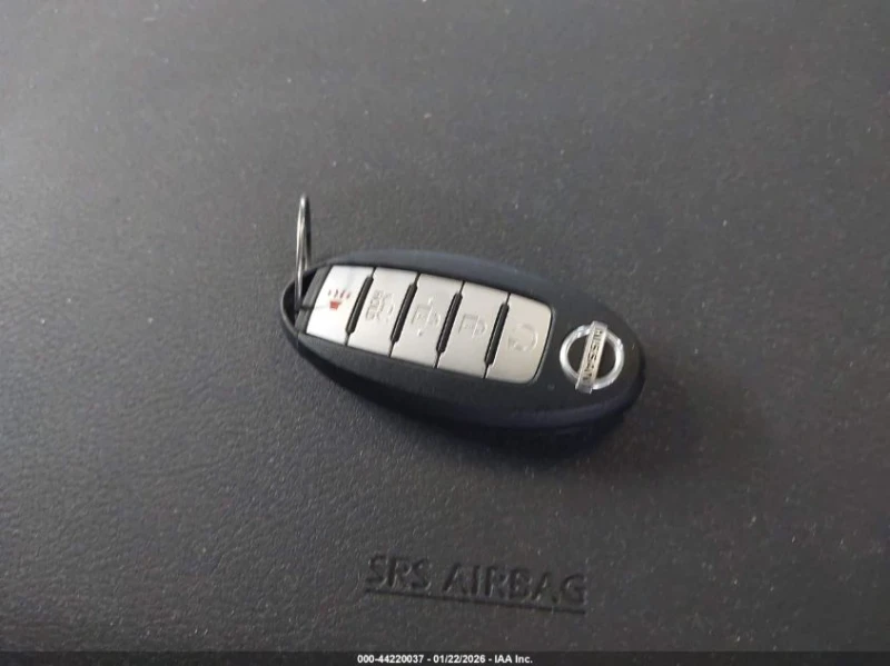 Nissan Altima 2.5l Sv Intelligent Awd, снимка 11 - Автомобили и джипове - 53395974