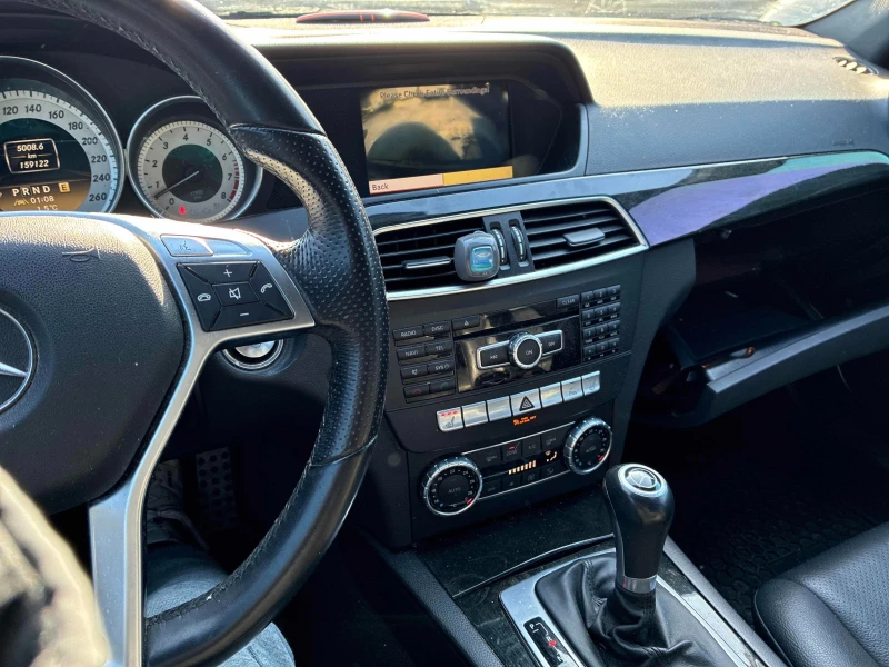 Mercedes-Benz C 350 AMG * * CARFAX * * АВТО КРЕДИТ * * , снимка 9 - Автомобили и джипове - 53396235