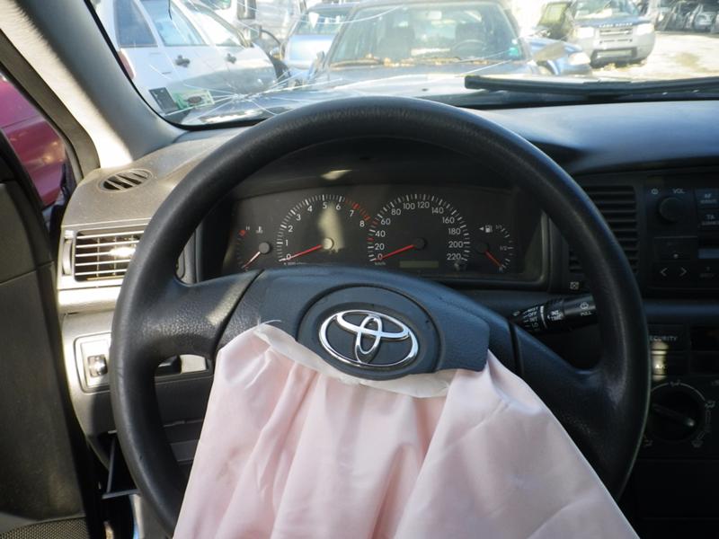 Toyota Corolla 1.4 VVTI, снимка 6 - Автомобили и джипове - 43182073