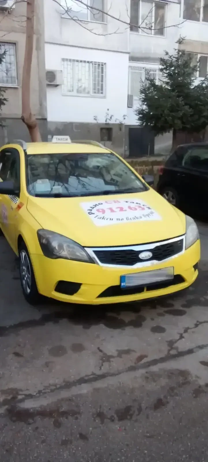 Kia Ceed, снимка 1 - Автомобили и джипове - 48506838