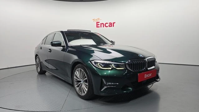 BMW 320 d Luxury | HUD | 360 Camera | Distronic | Memory S, снимка 2 - Автомобили и джипове - 54522326