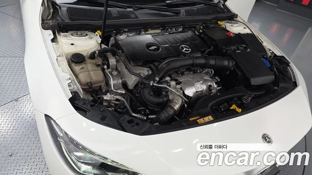 Mercedes-Benz CLA 250 AMG 4MATIC| КАМЕРА| ПАНО| DIST| ПАМЕТ| ПОДГРЕВ, снимка 16 - Автомобили и джипове - 55784016