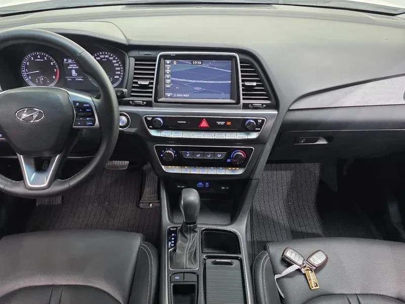 Hyundai Sonata New Rise Lpi Style, снимка 7 - Автомобили и джипове - 56069012