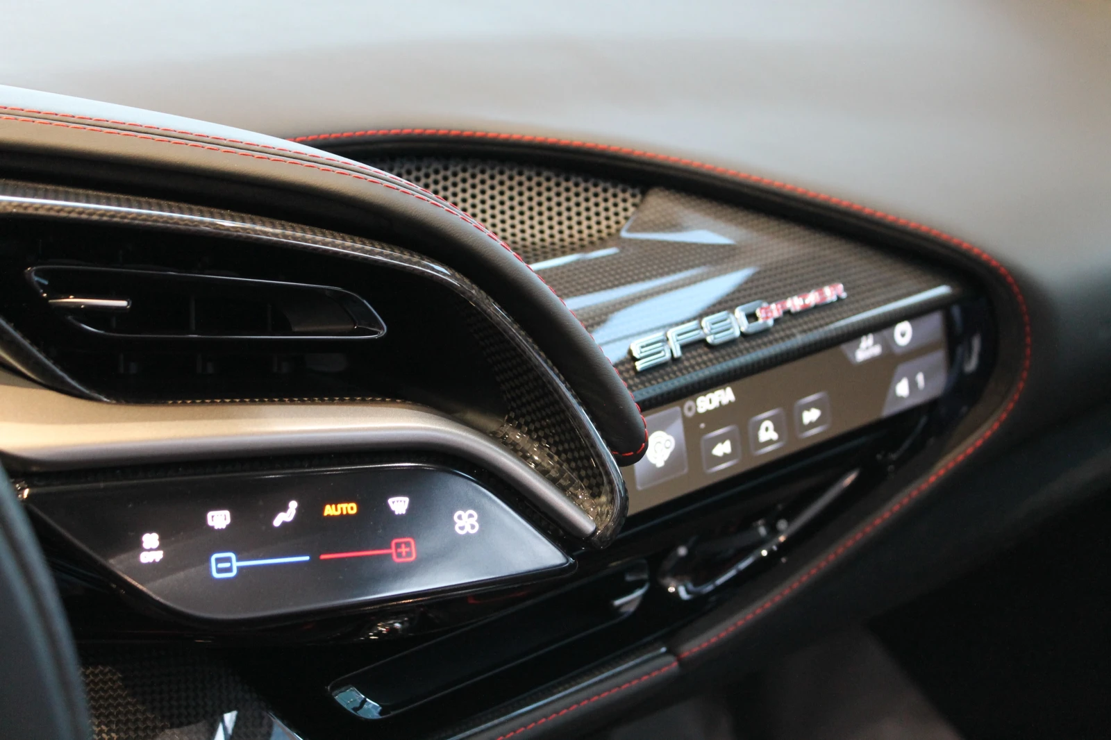 Ferrari SF 90 Spider Novitec | Mobile.bg   16