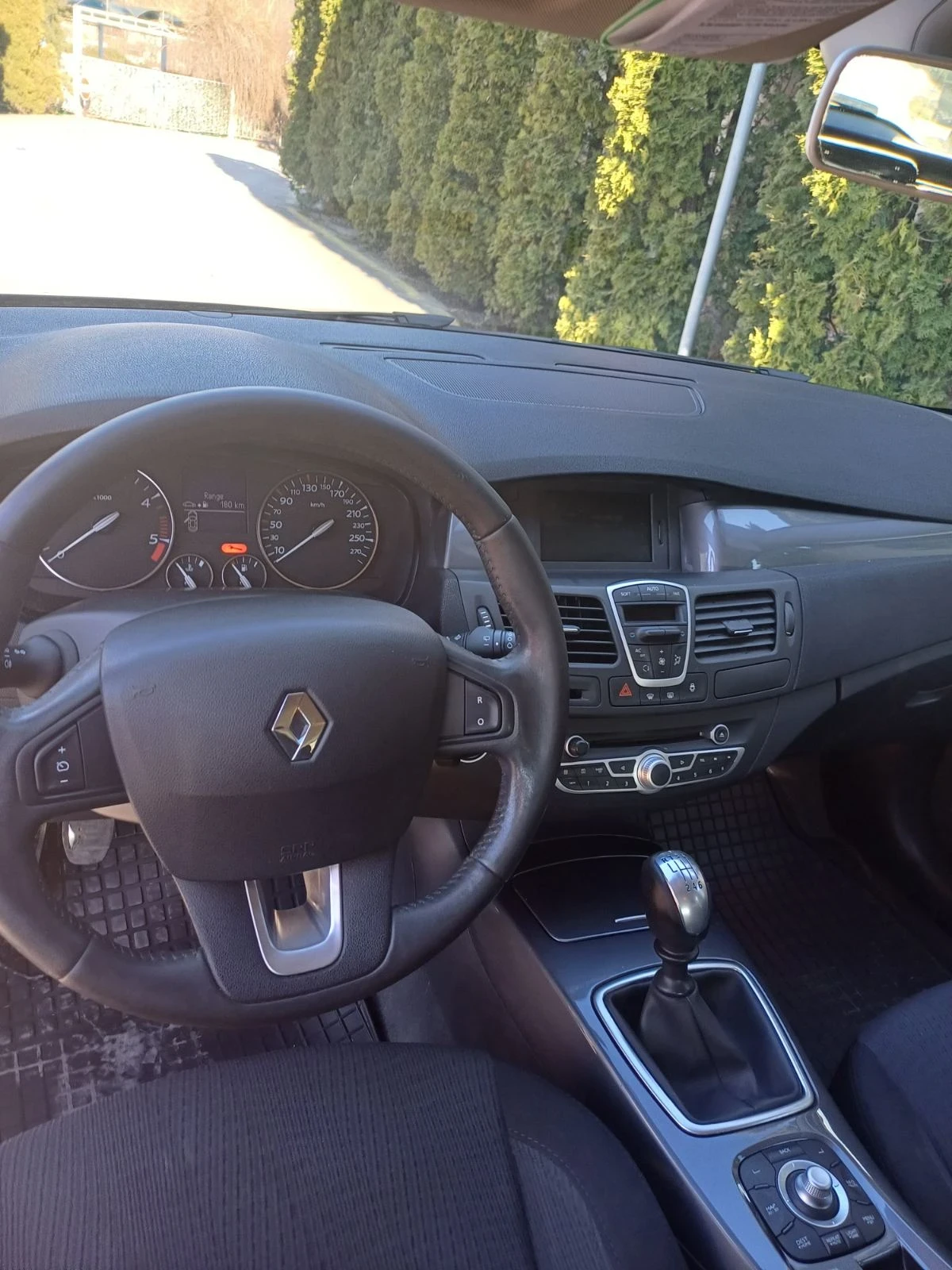 Renault Laguna  - изображение 10
