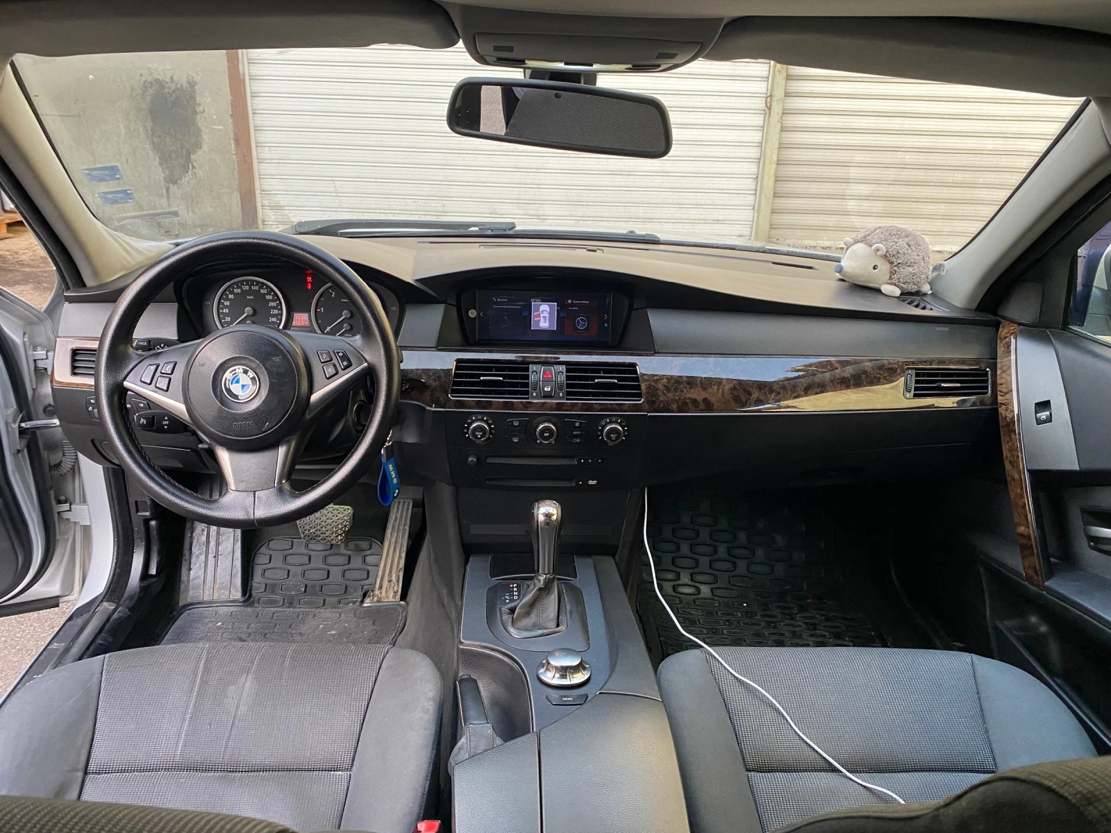 BMW 530 E61 218hp CARPLAY  - изображение 5