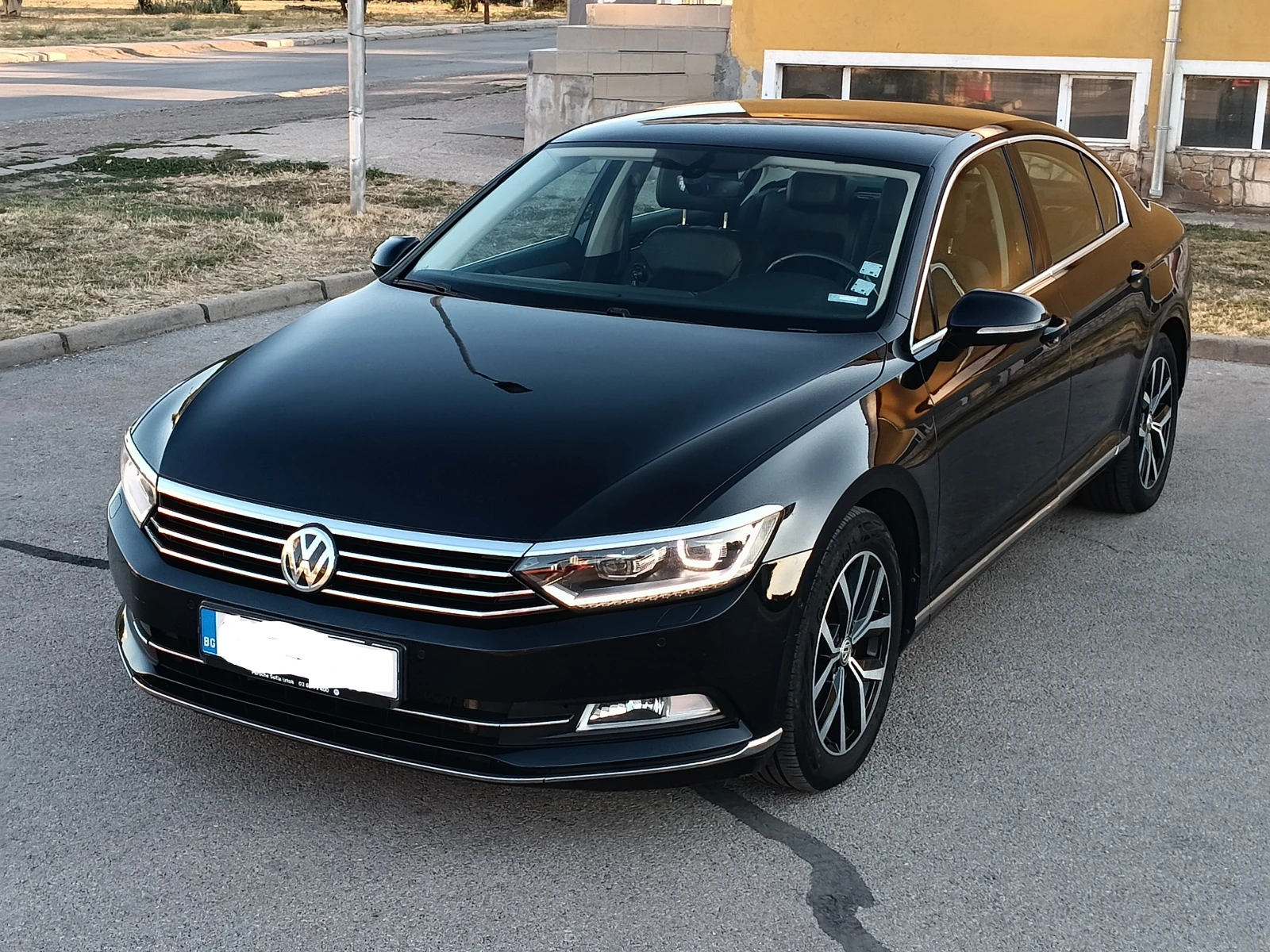 VW Passat HIGHLINE, Пълна сервизна история - изображение 2