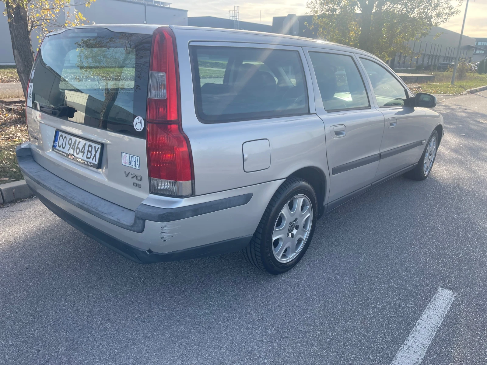 Volvo V70 2.4 D5 - изображение 3