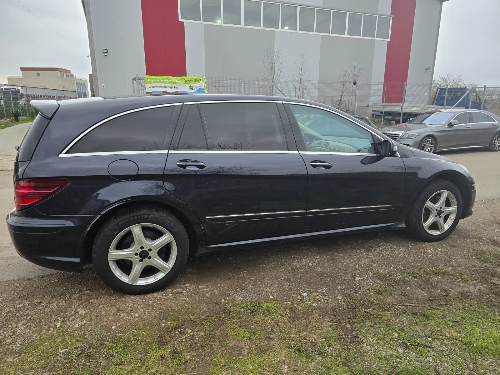 Mercedes-Benz R 500 AMG-пакет 388кс - изображение 6