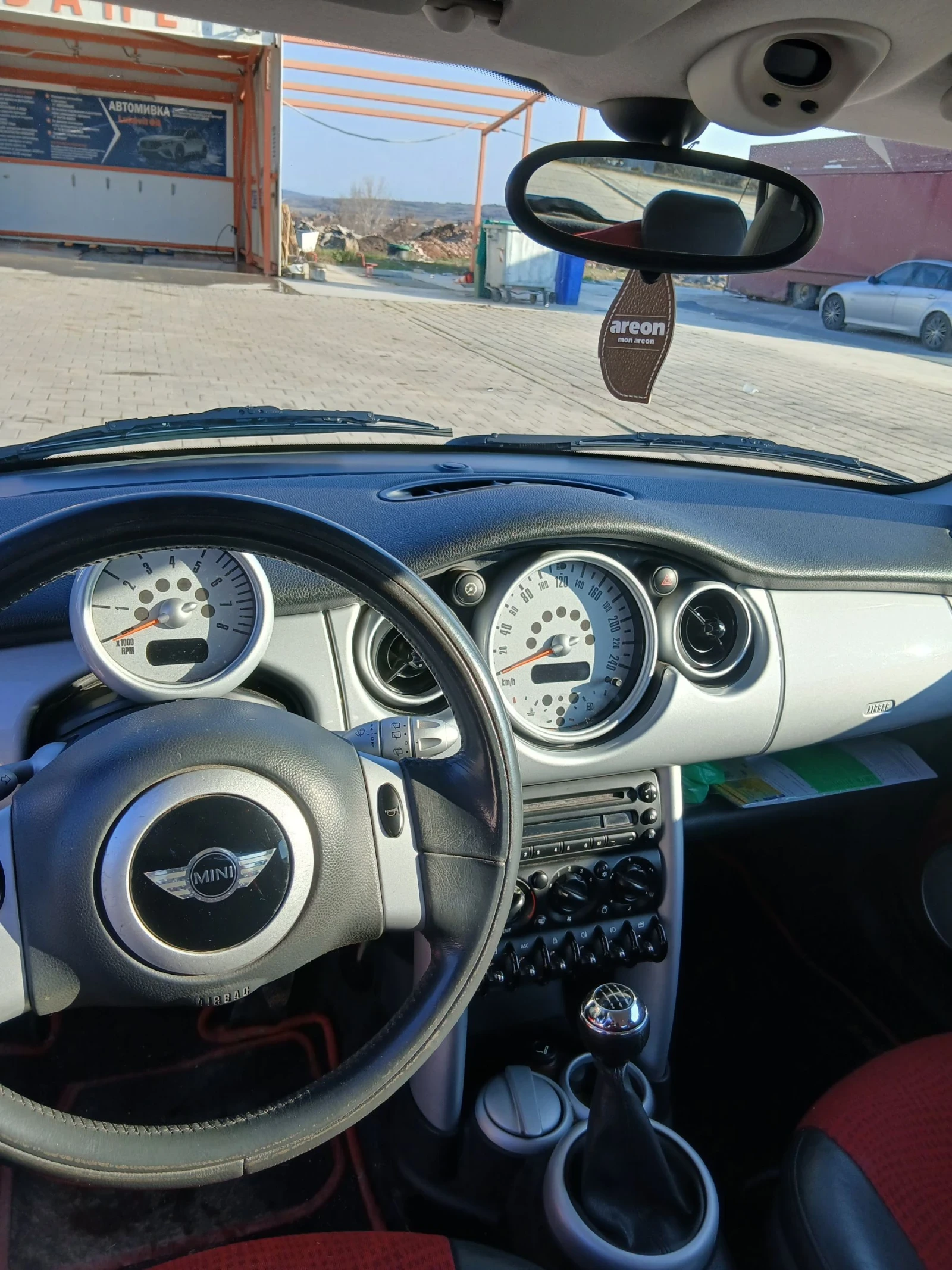 Mini Cooper 1.6 16V, снимка 6 - Автомобили и джипове - 53748197