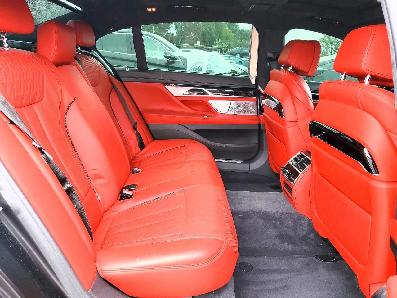 BMW 750 4.4l I, снимка 9 - Автомобили и джипове - 53988184