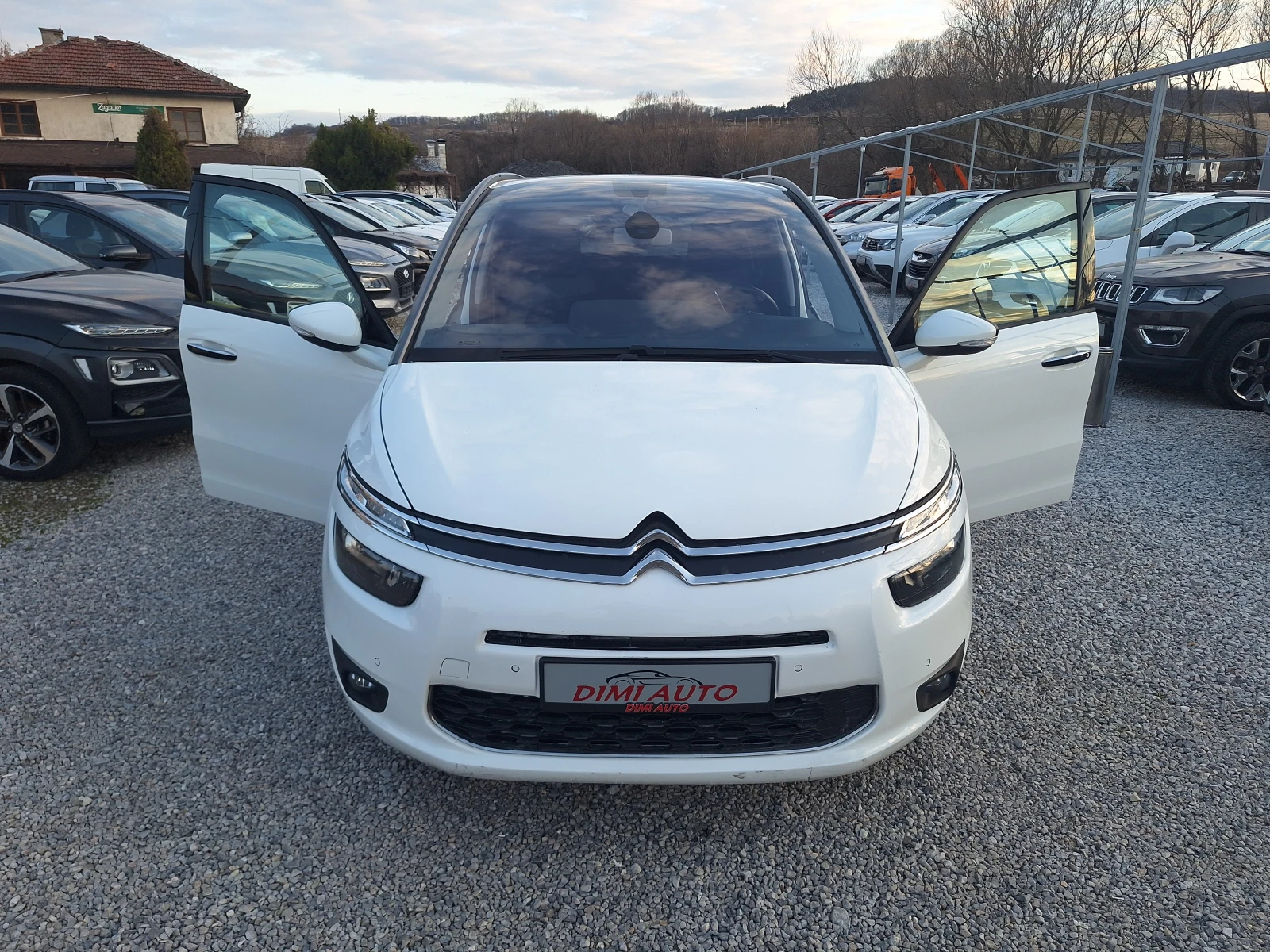 Citroen Grand C4 Picasso 2.0hdi 150ks 7 Mesten Avtomat!, снимка 17 - Автомобили и джипове - 53996794