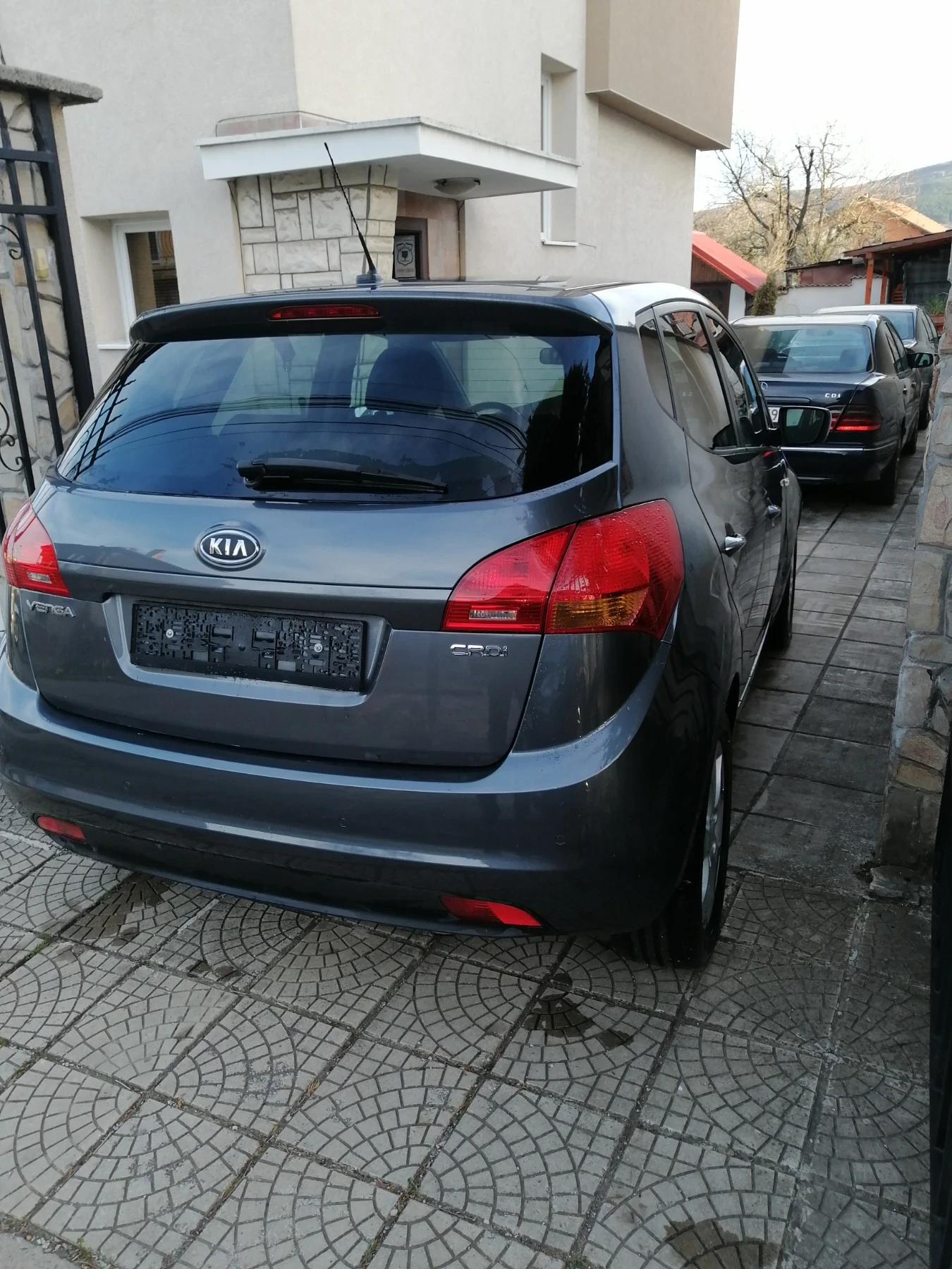 Kia Venga 1.4 CRDi, снимка 5 - Автомобили и джипове - 54127176