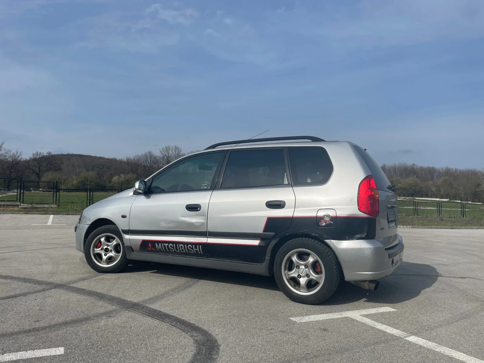 Mitsubishi Space star, снимка 2 - Автомобили и джипове - 54283906