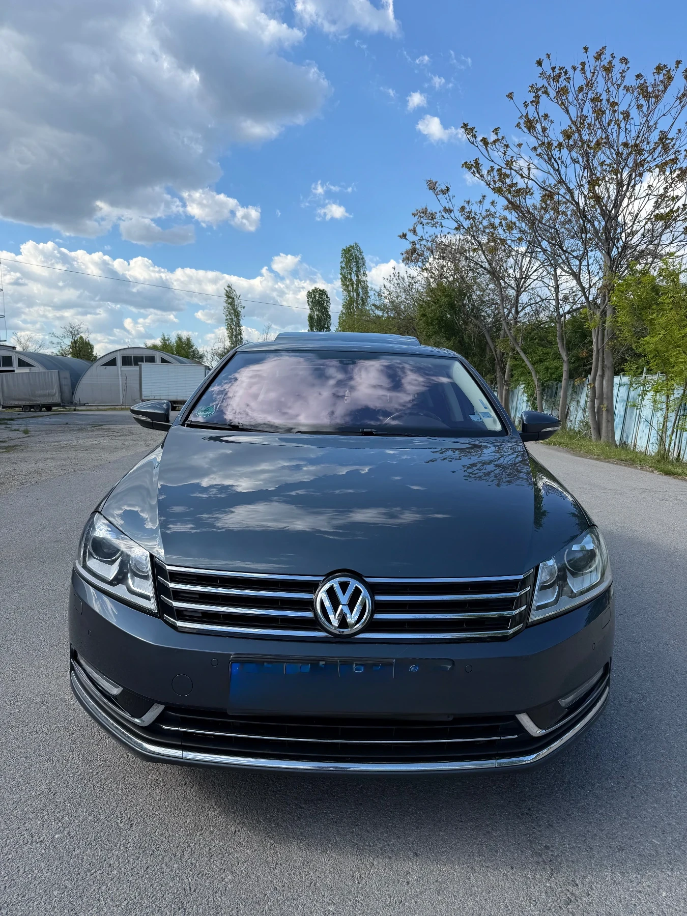 VW Passat