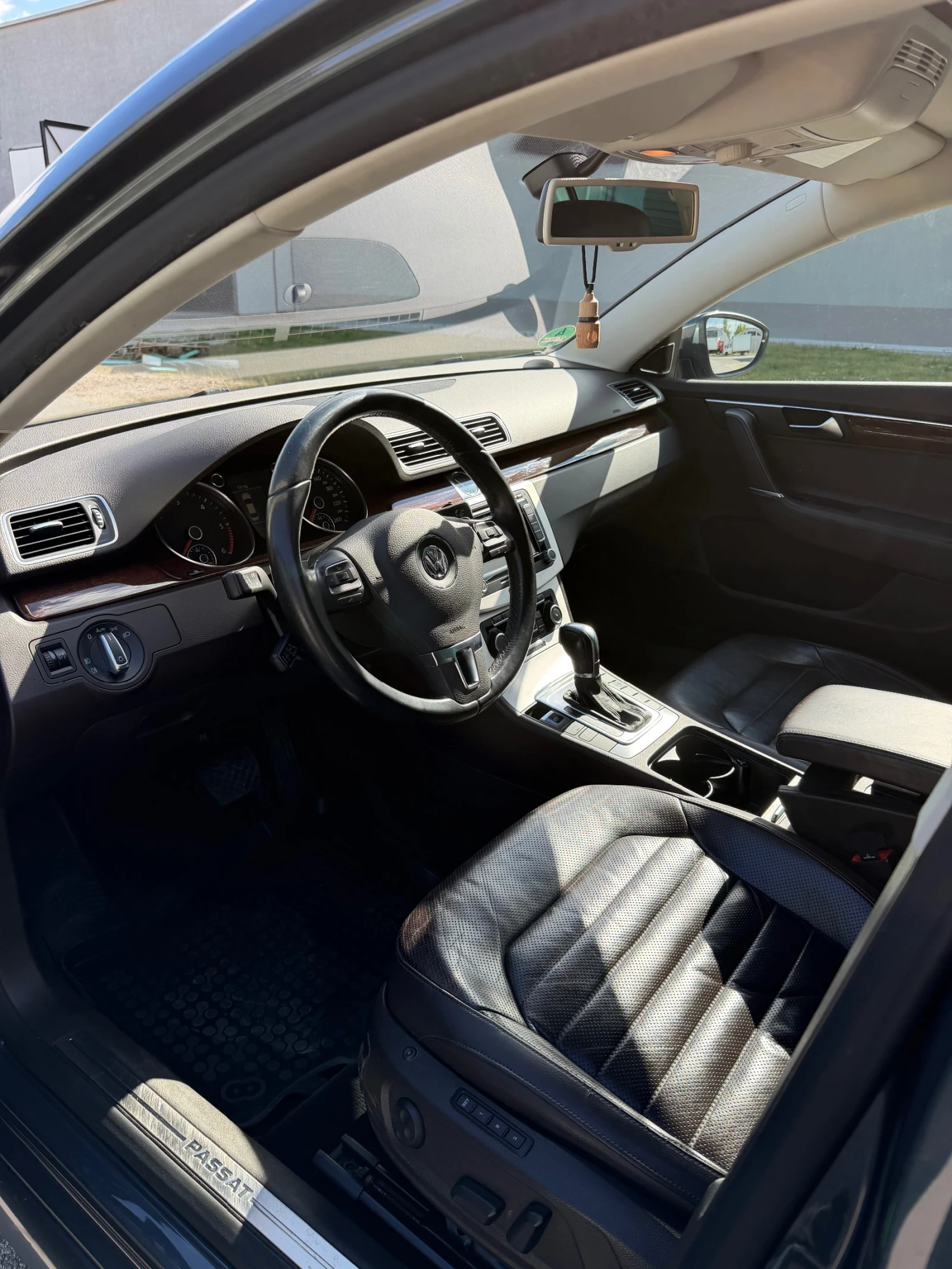 VW Passat, снимка 8 - Автомобили и джипове - 54413926
