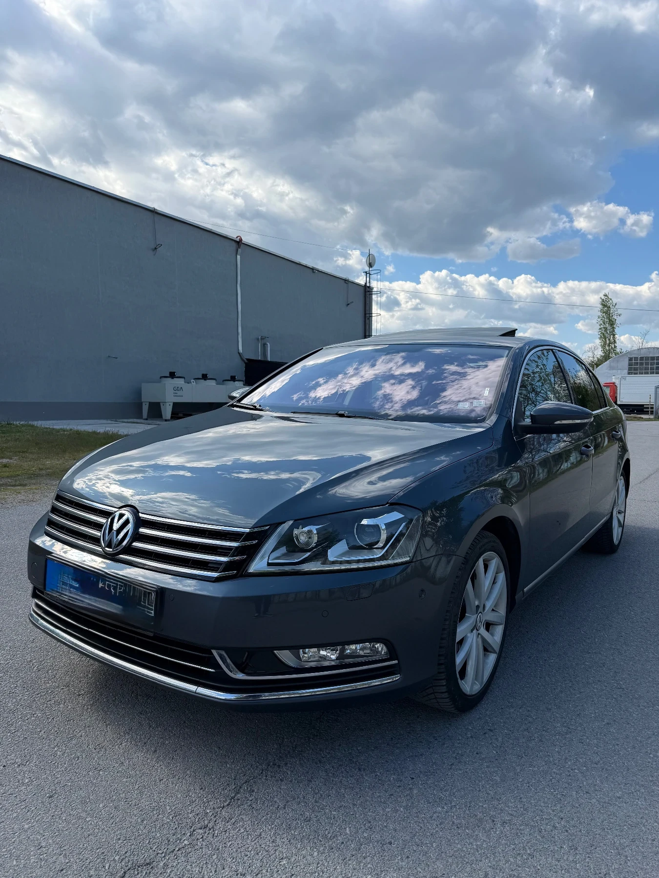 VW Passat, снимка 2 - Автомобили и джипове - 54413926