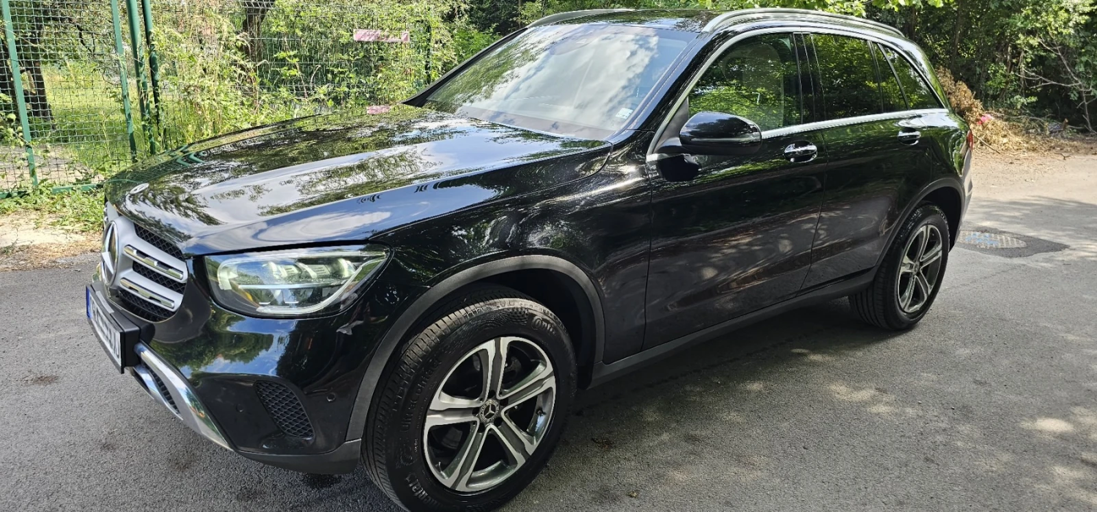 Mercedes-Benz GLC 200 4MATIC 9G-TRONIC, снимка 2 - Автомобили и джипове - 54527156