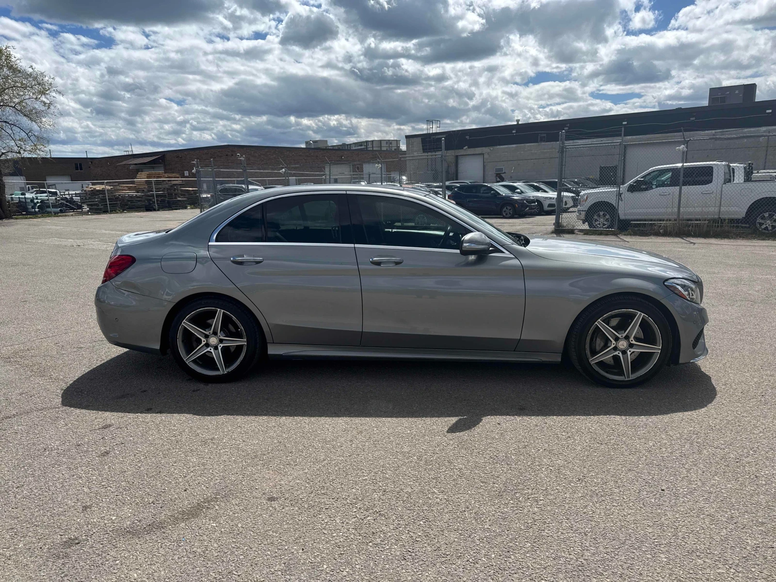 Mercedes-Benz C 400 /AMG-PACK/4MATIC/Burmester, снимка 3 - Автомобили и джипове - 54540663
