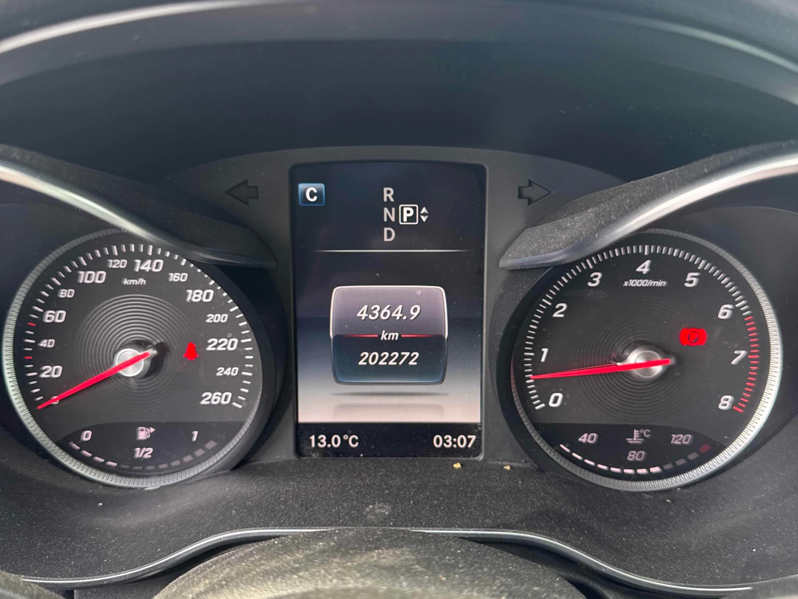 Mercedes-Benz C 400 /AMG-PACK/4MATIC/Burmester, снимка 12 - Автомобили и джипове - 54540663