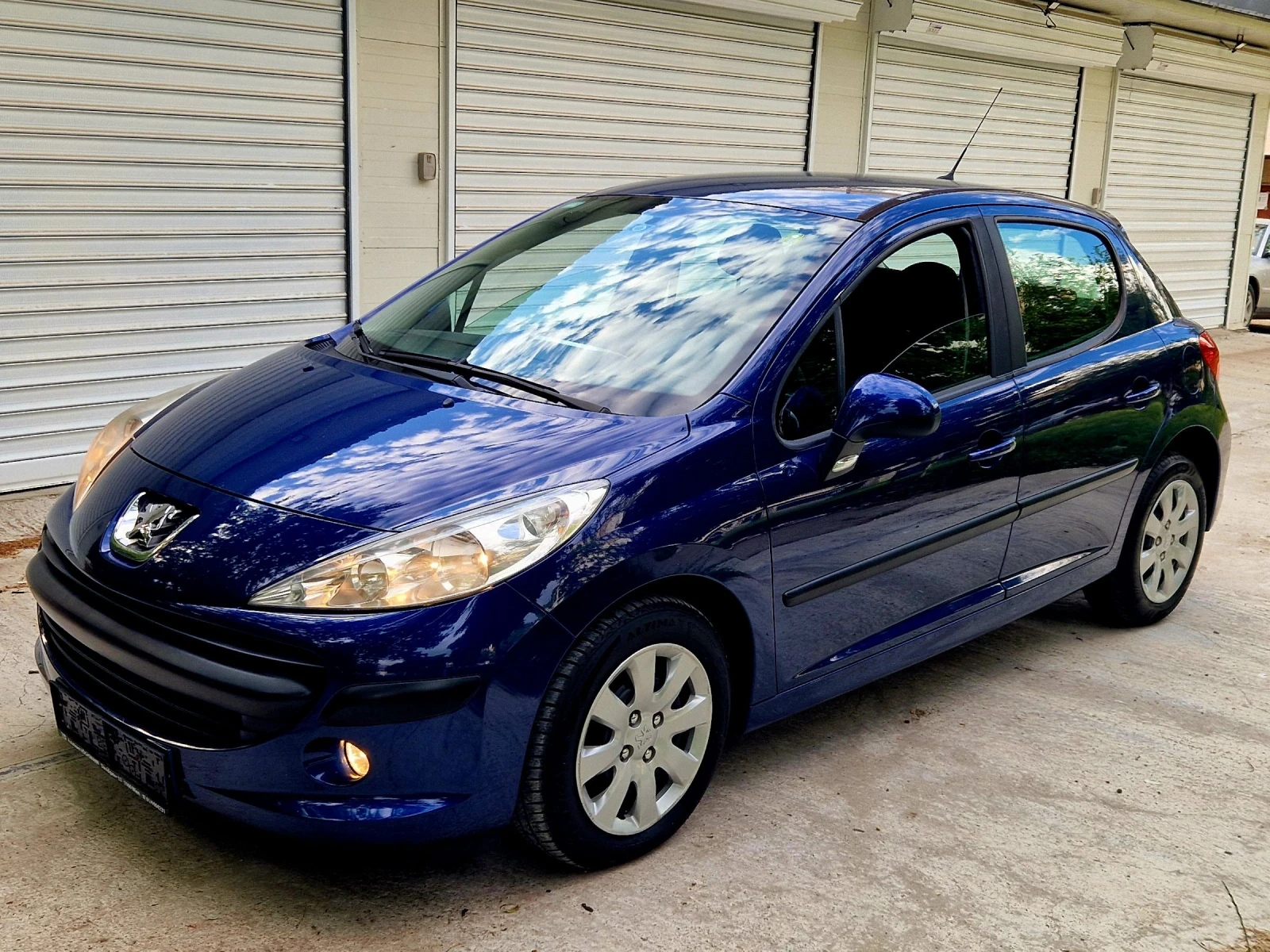 Peugeot 207 1.4i 75к.с., снимка 3 - Автомобили и джипове - 54922982