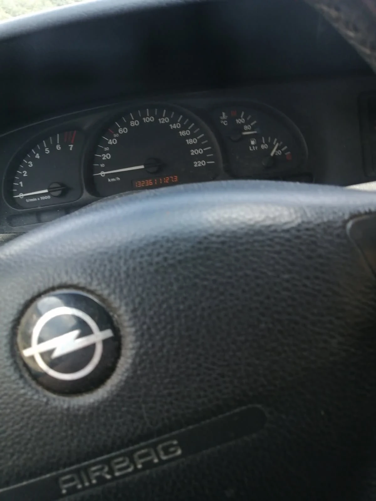 Opel Vectra 1.6 16V, снимка 5 - Автомобили и джипове - 55578724