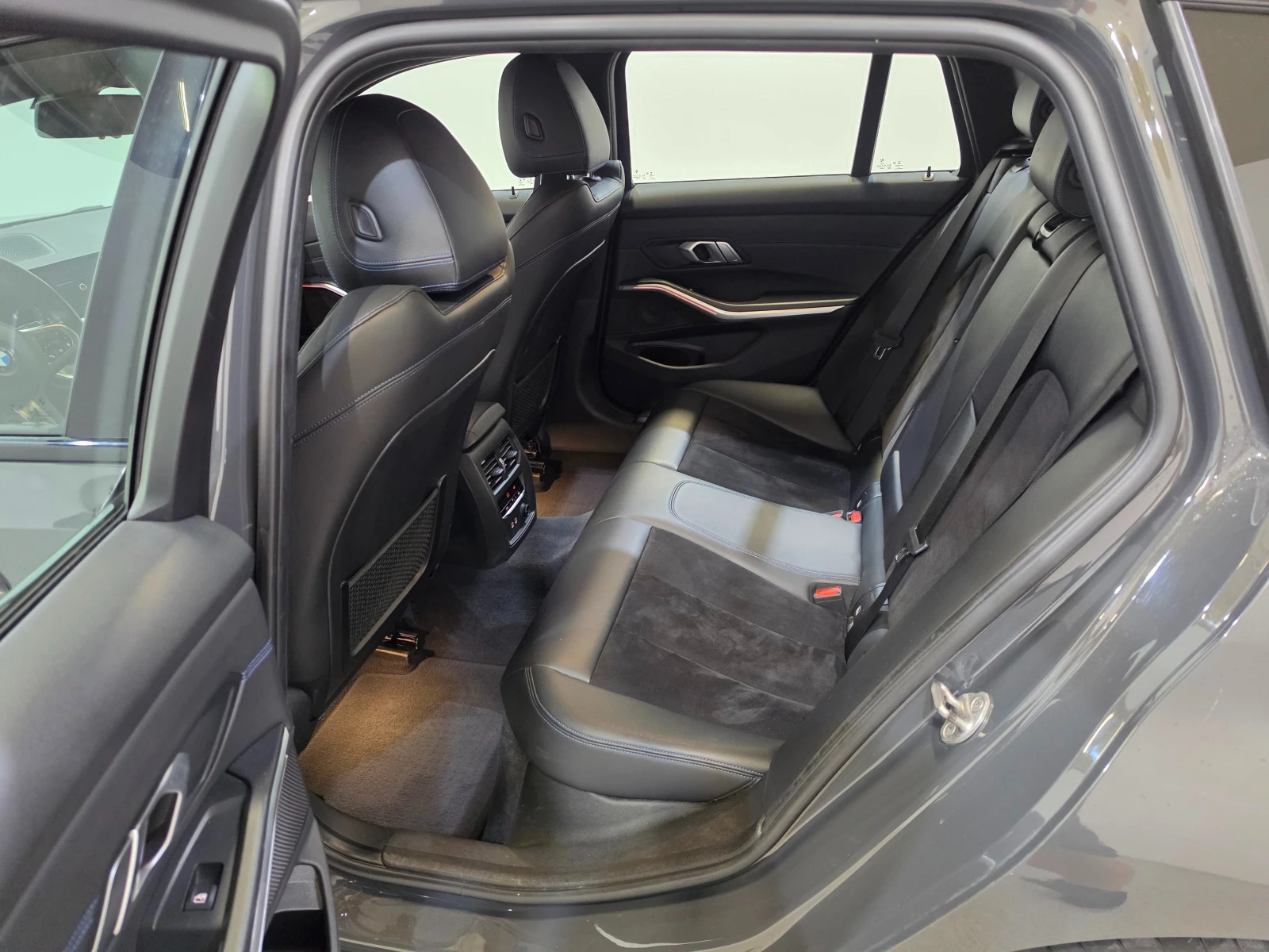 BMW 320 M-Sport Diesel ���������/ ���� / ������ / 190 �.� | Mobile.bg � ����������� 12