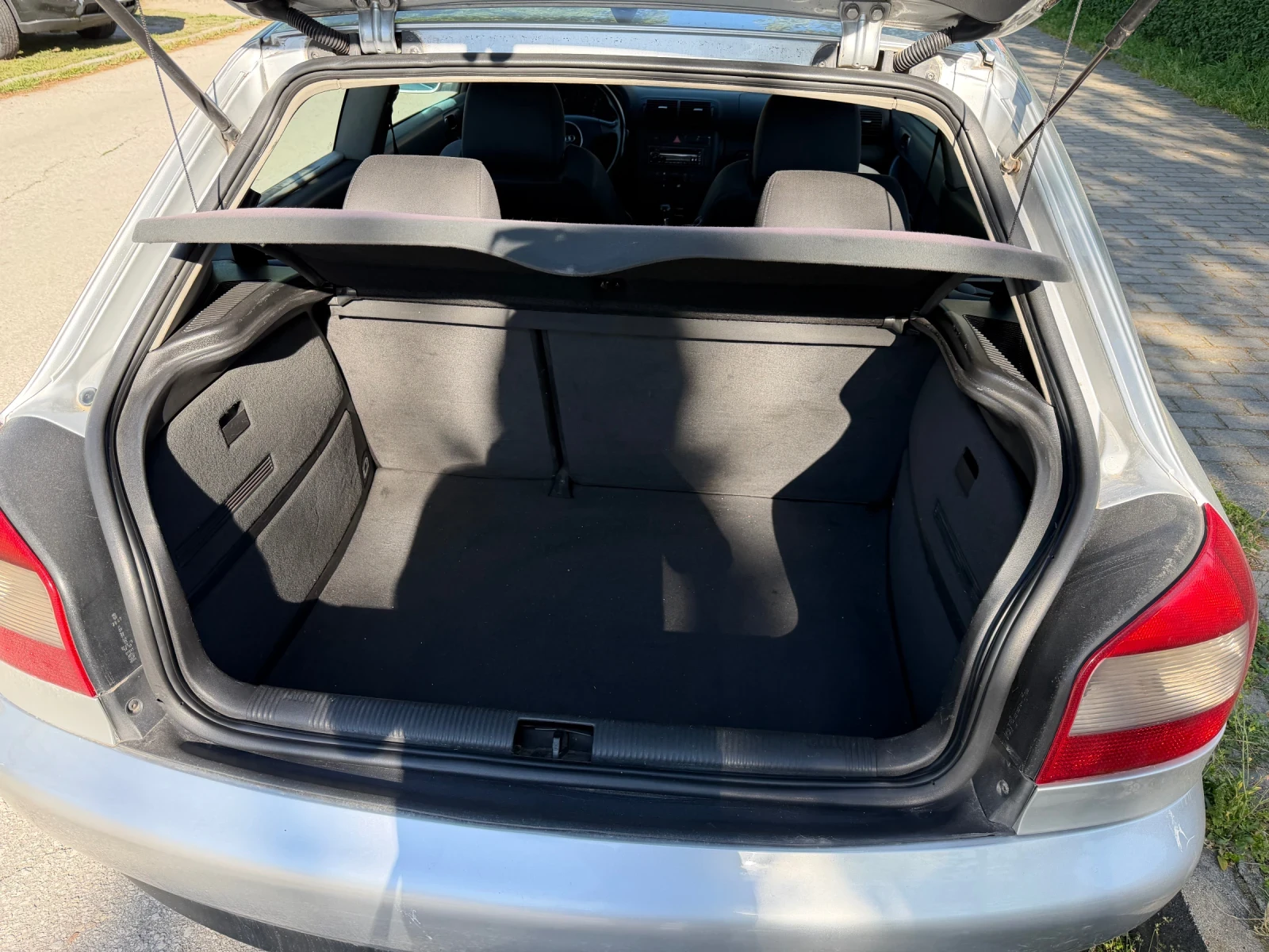 Audi A3 1.9 TDI, снимка 10 - Автомобили и джипове - 55942954