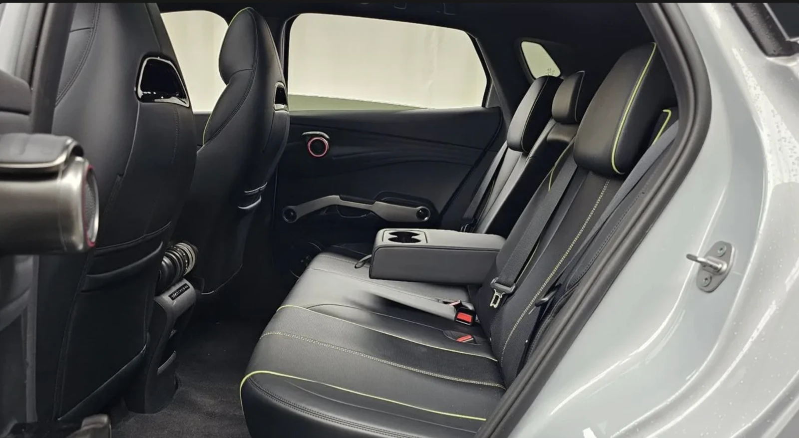 BYD Atto3 PLUS / ��������� / ���� / 360 CAM | Mobile.bg � ����������� 12