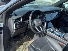 Audi Q8 Technik/CARFAX/DIS/360/PANO/ОБДУХВАНЕ, снимка 7