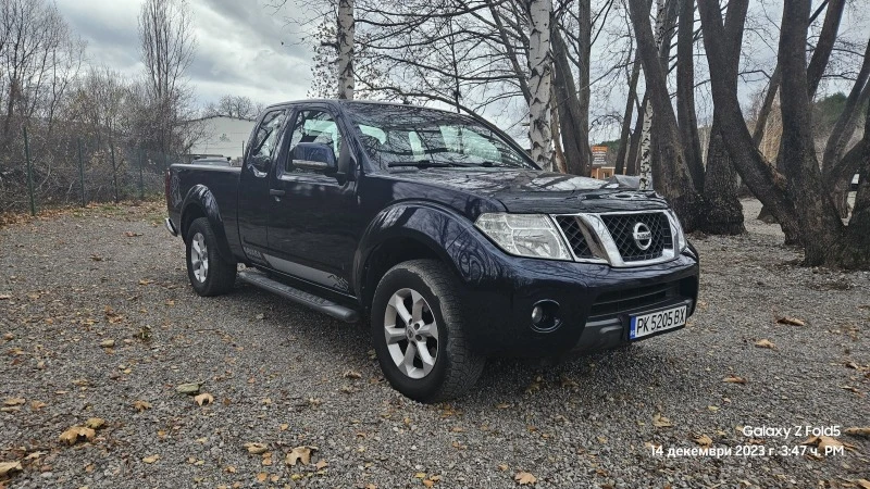 Nissan Navara 2.5 190кс. , снимка 2 - Автомобили и джипове - 46942275