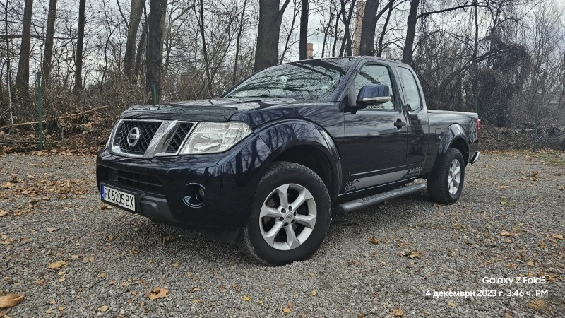 Nissan Navara 2.5 190кс. , снимка 1 - Автомобили и джипове - 46942275