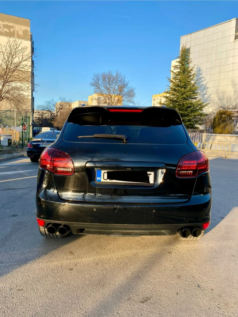 Porsche Cayenne Turbo, снимка 4 - Автомобили и джипове - 47958323