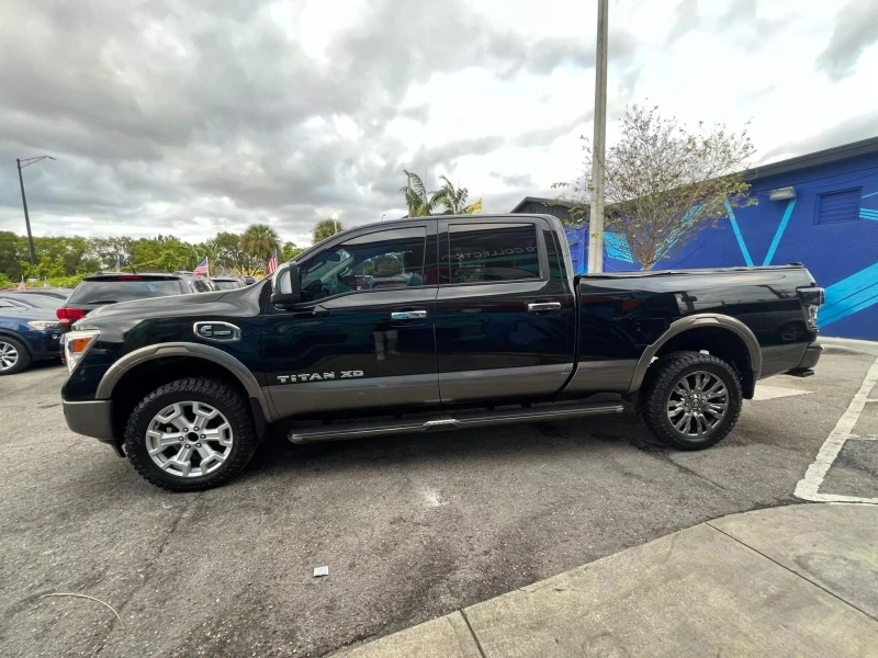 Nissan Titan crew cab XD Platinum Reserve* DIESEL/ КРАЙНА ЦЕНА ДО СОФИЯ!, снимка 4 - Автомобили и джипове - 48101481