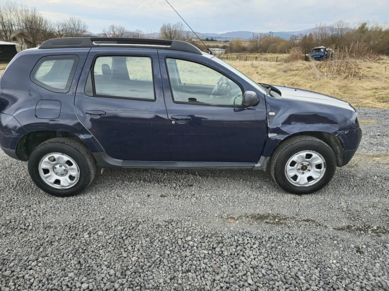 Dacia Duster 1.6 EURO5A, снимка 4 - Автомобили и джипове - 49304500