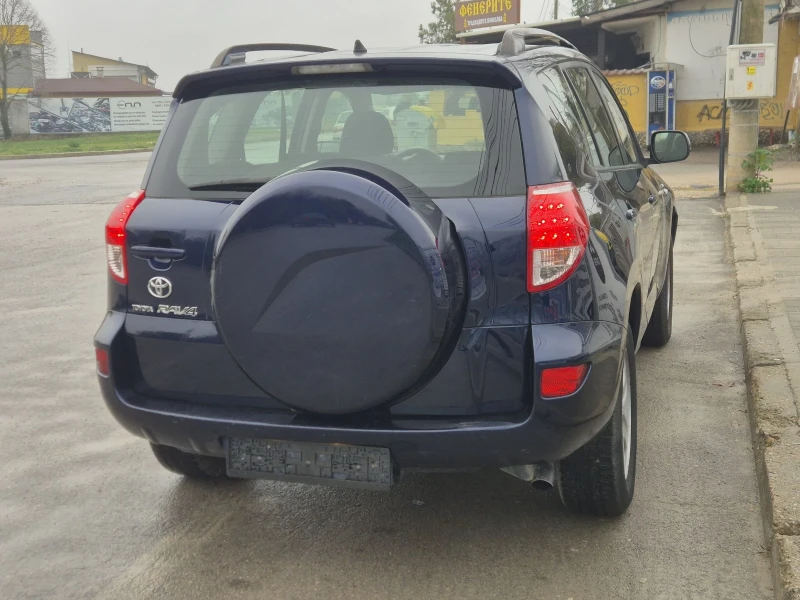 Toyota Rav4 D4D 4X4, снимка 6 - Автомобили и джипове - 51835221