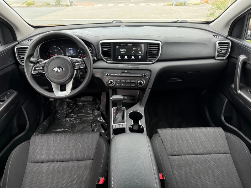 Kia Sportage LX 2.4i AWD Като Нова, снимка 12 - Автомобили и джипове - 52018228