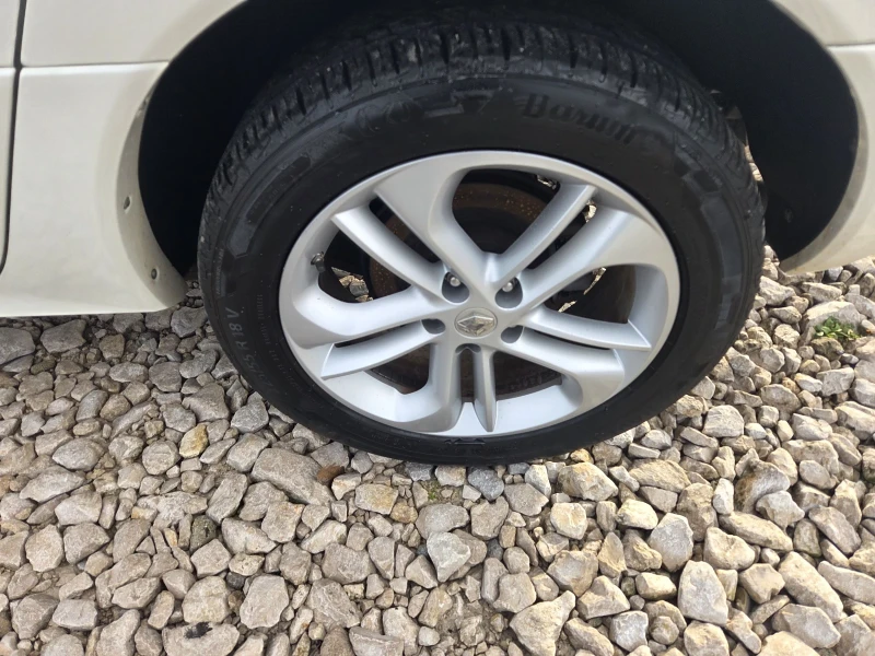 Renault Koleos 2.0dci* 4x4* , снимка 9 - Автомобили и джипове - 52488968