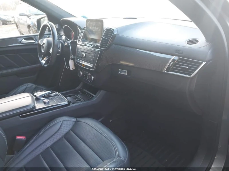 Mercedes-Benz GLE * S 4MATIC * CARFAX * БЕЗ ПЪРВОНАЧАЛНА ВНОСКА, снимка 5 - Автомобили и джипове - 52624832