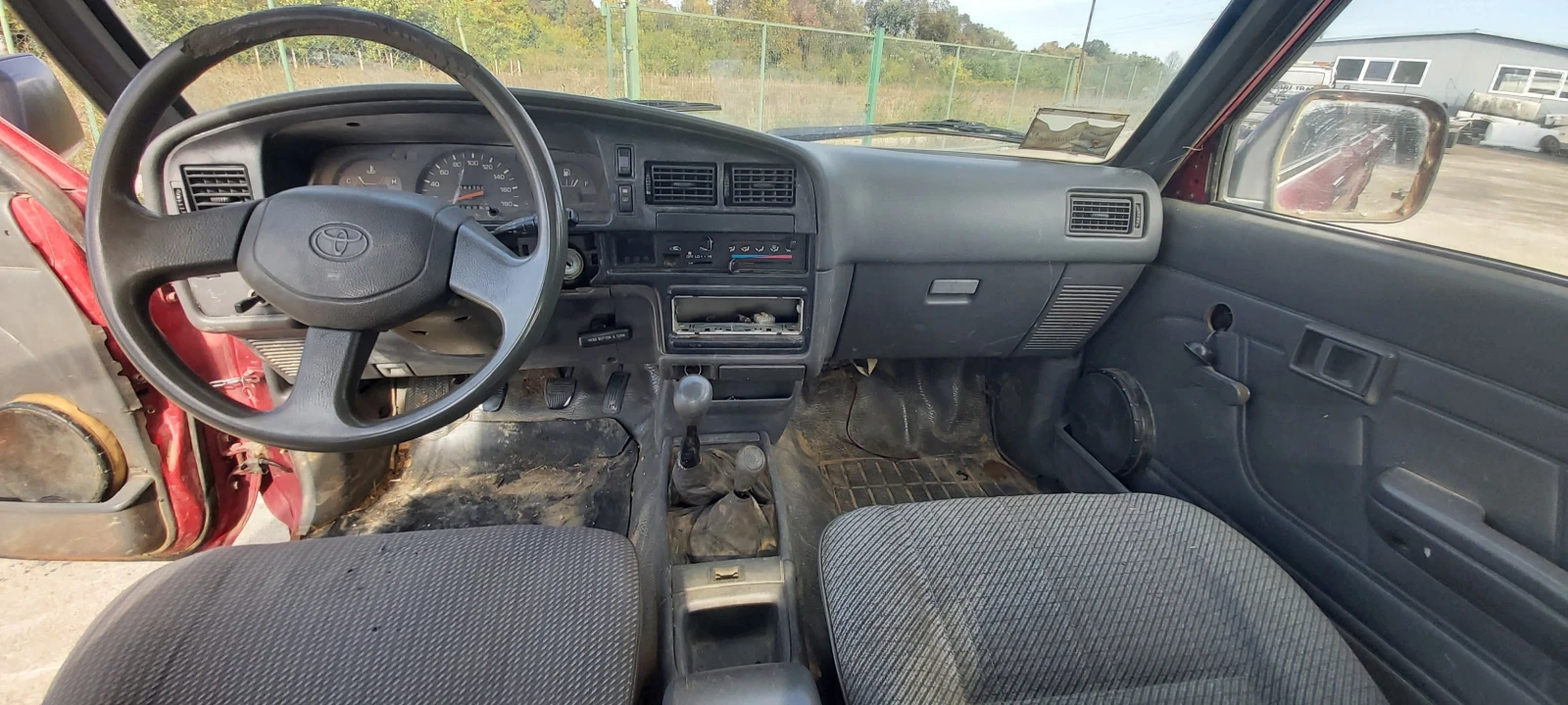 Toyota Hilux 2.4 D-ITALIA - изображение 9