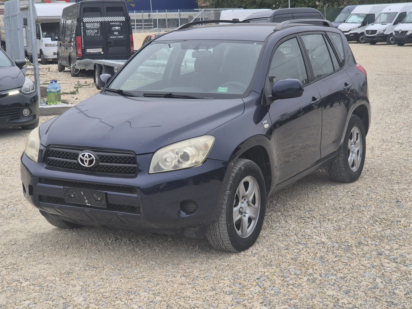 Toyota Rav4 D4D 4X4 - изображение 3
